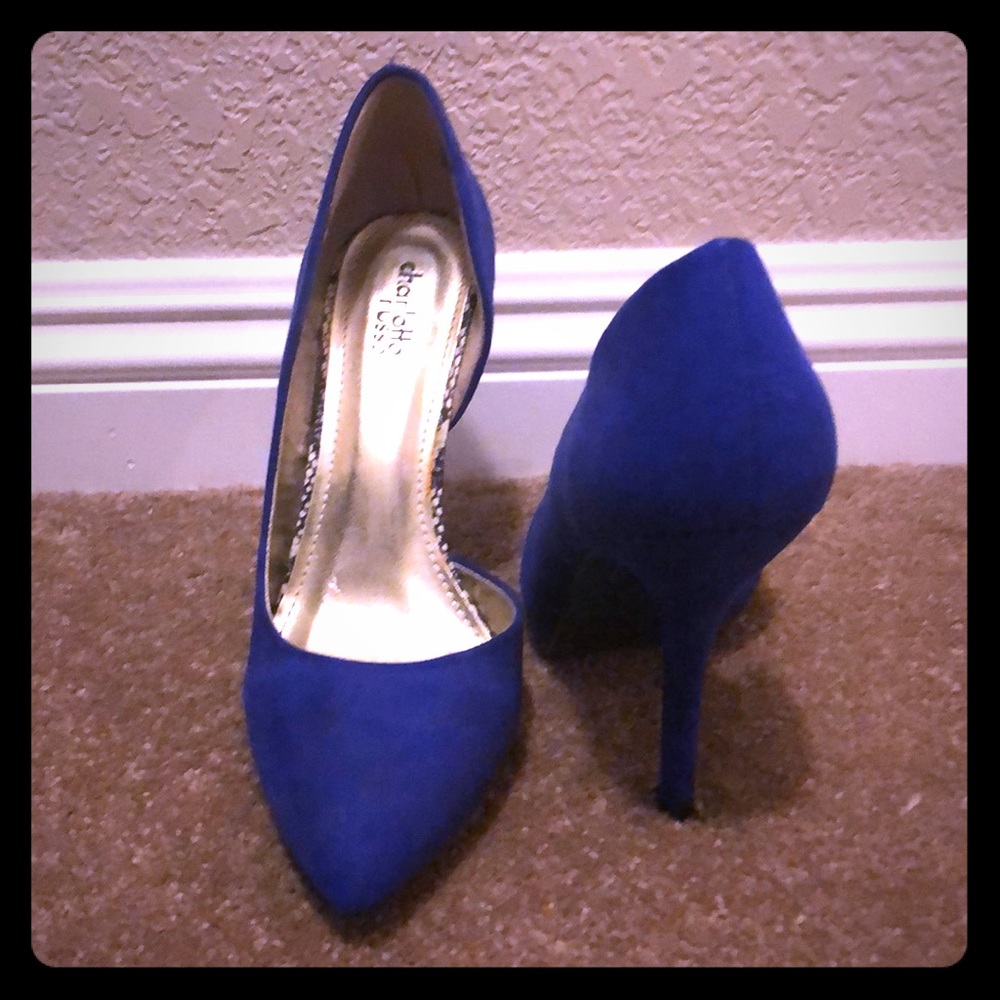 Blue Pumps